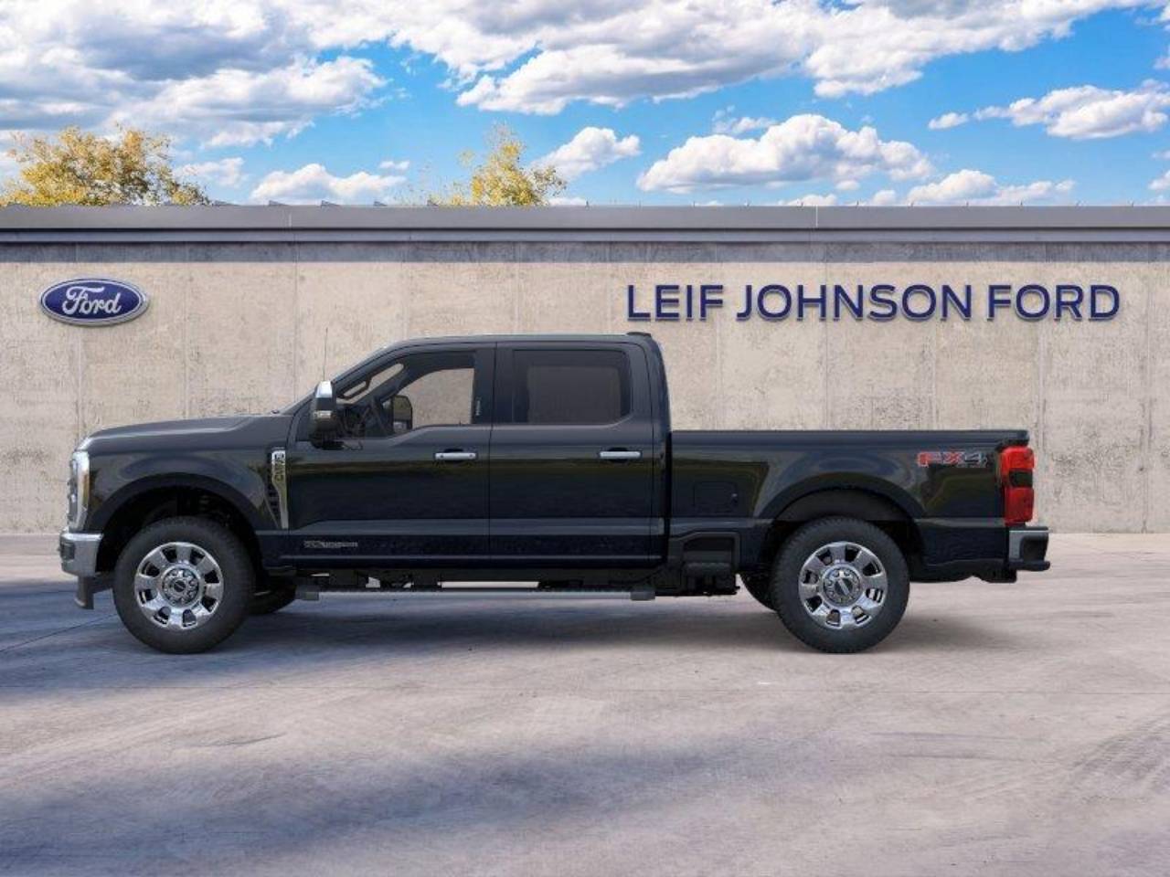 New 2026 Ford Super Duty F-250 SRW LARIAT, photo 3