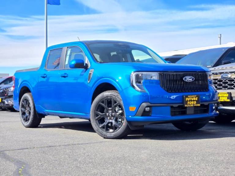 2026 Ford Maverick Lobo Standard
