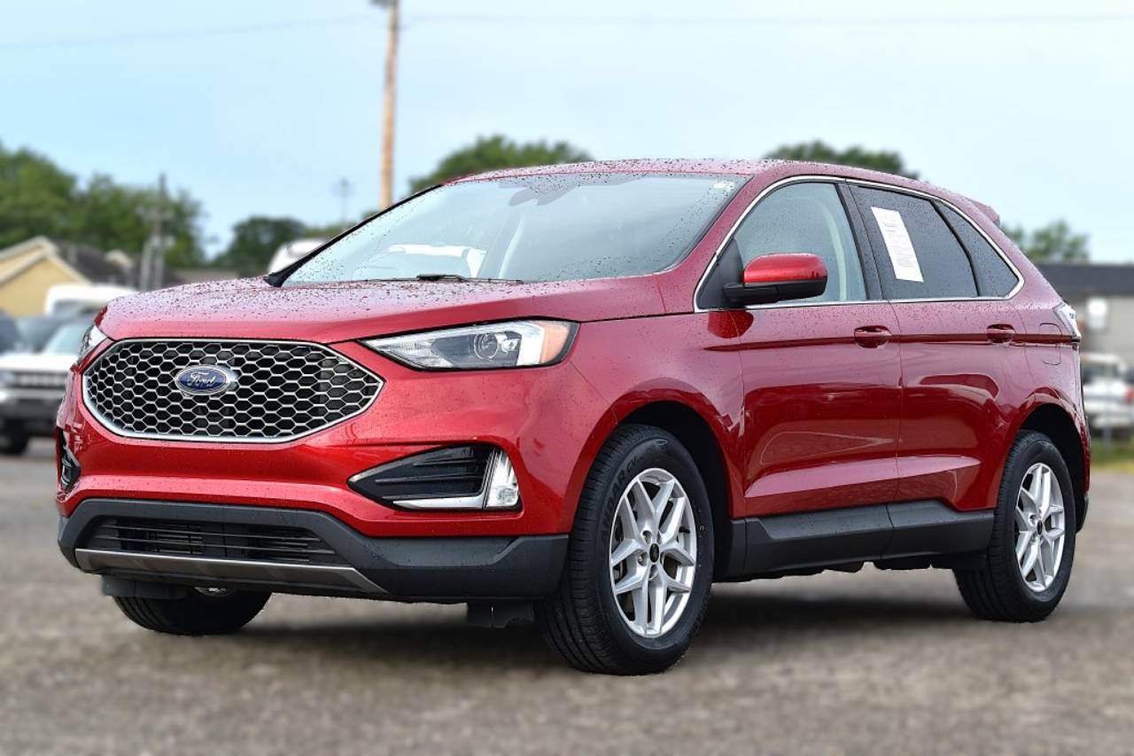 2023 Ford Edge