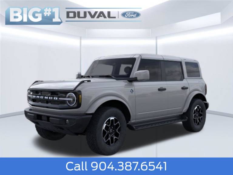 2026 Ford Bronco Outer Banks