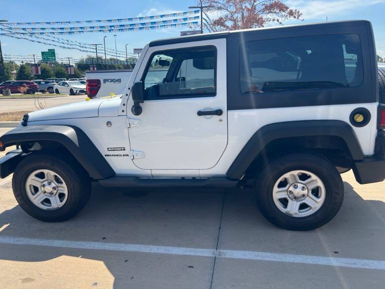 2017 Jeep Wrangler Sport