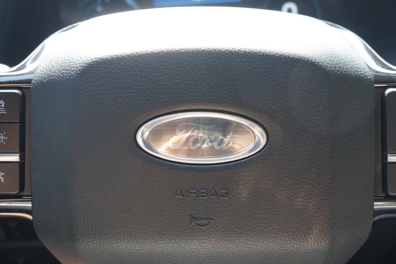 Certified Used 2023 Ford F-150 Lightning Platinum, photo 15