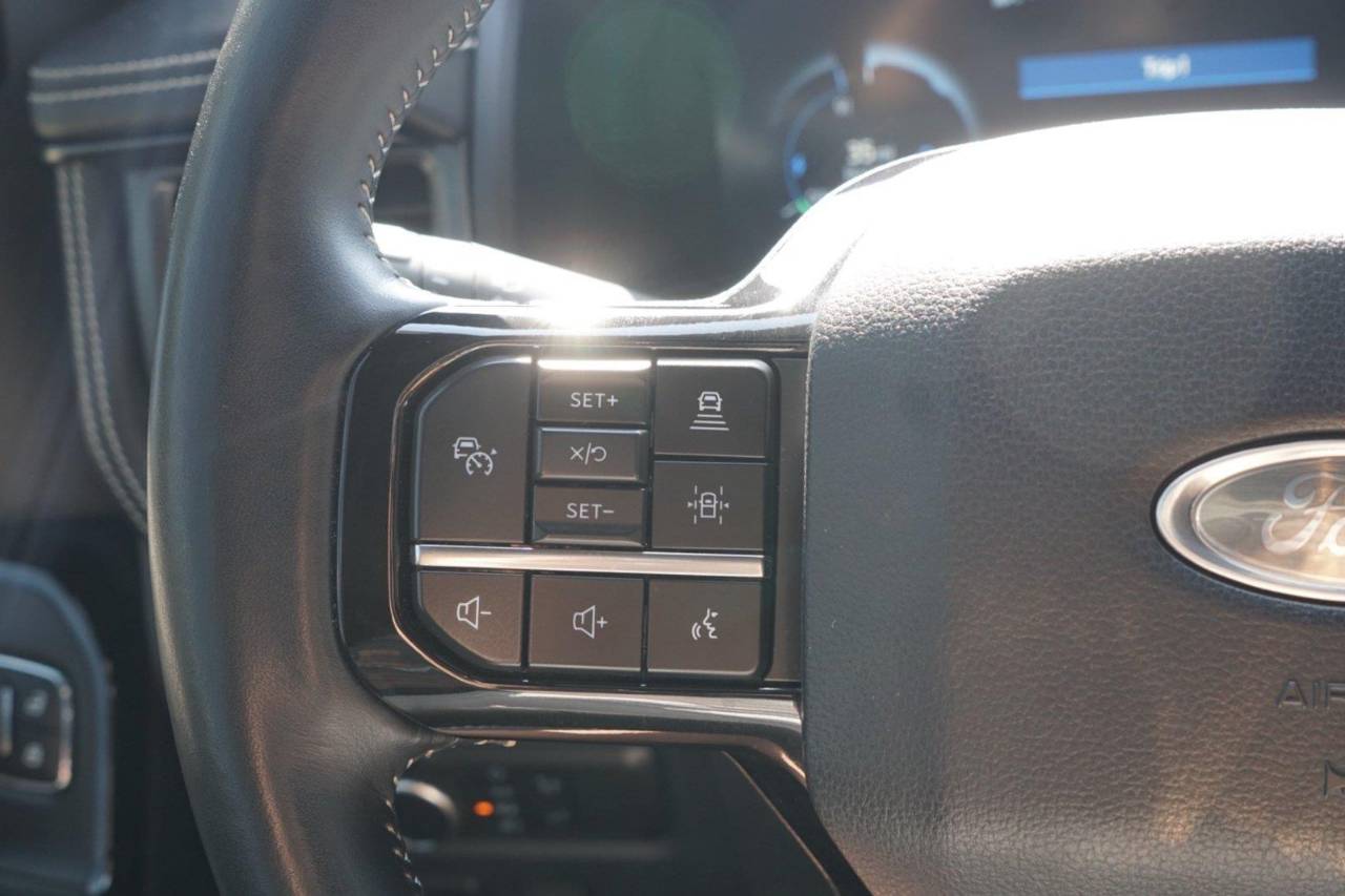 Certified Used 2023 Ford F-150 Lightning Platinum, photo 17
