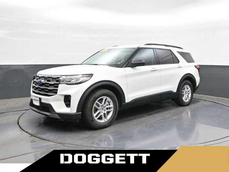 2026 Ford Explorer Active w/100A Pkg