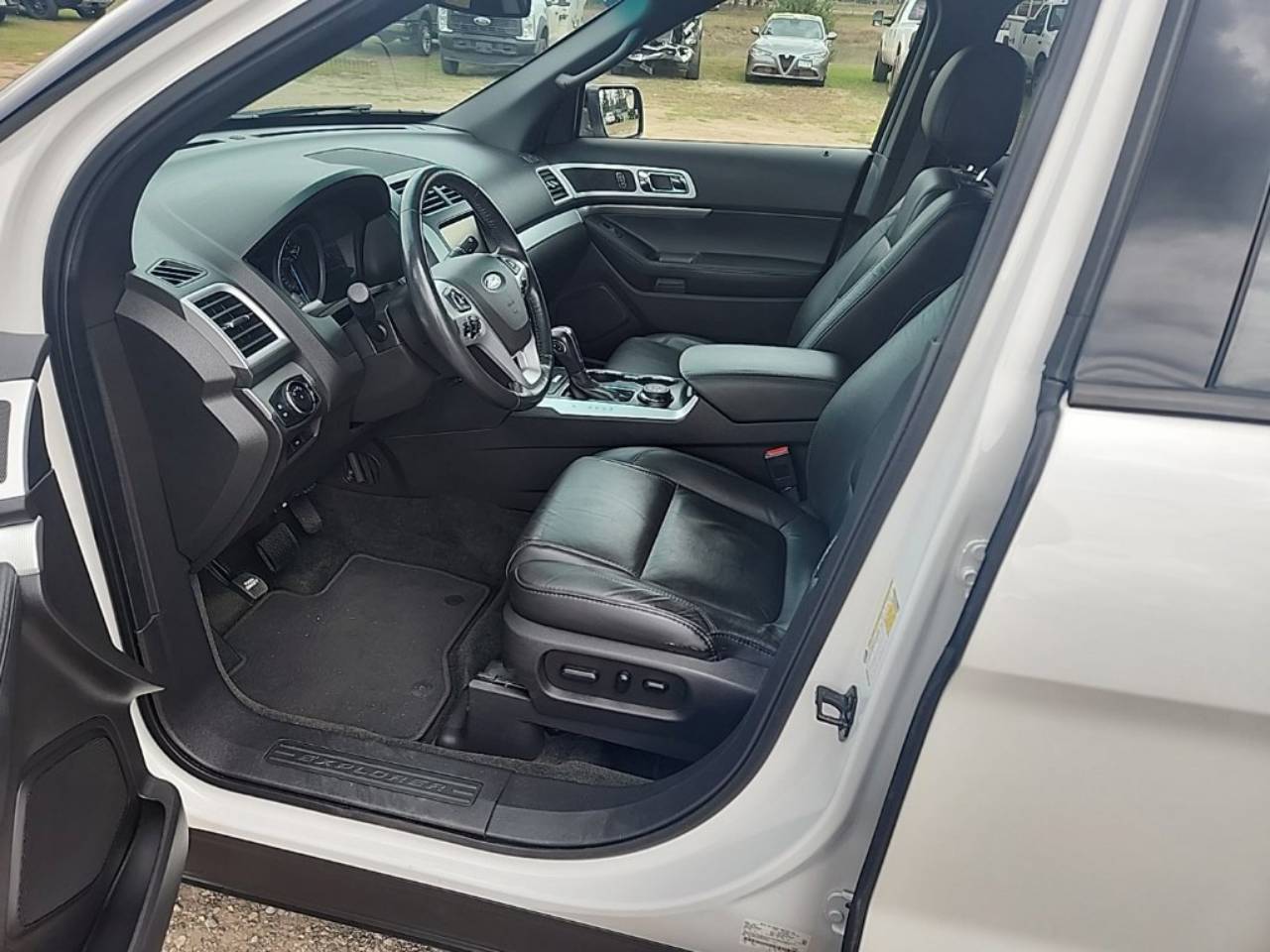 Used 2015 Ford Explorer XLT with VIN 1FM5K8D86FGA27309 for sale in North Branch, Minnesota