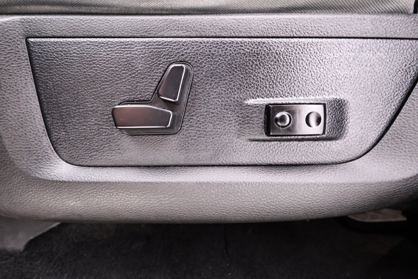 2013 RAM Ram 1500 Pickup Outdoorsman - Photo 13