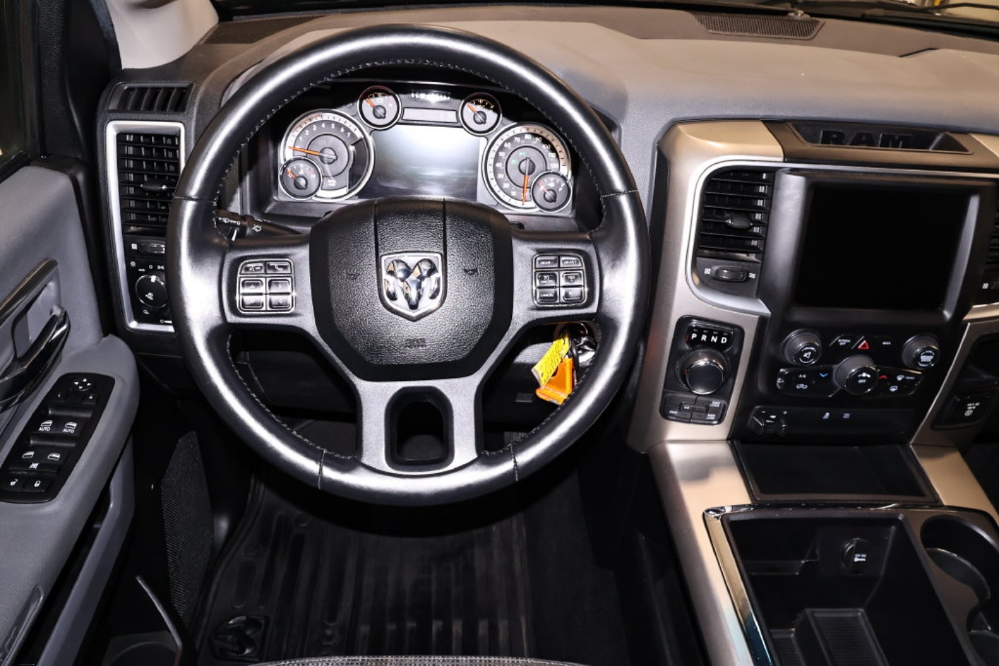 2013 RAM Ram 1500 Pickup Outdoorsman - Photo 20