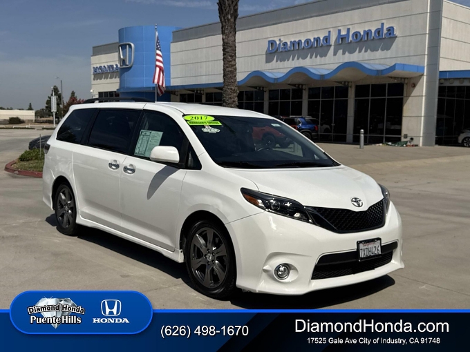 2017 Toyota Sienna SE