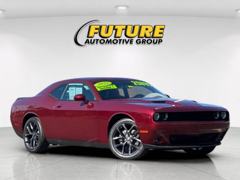 2022 Dodge Challenger SXT