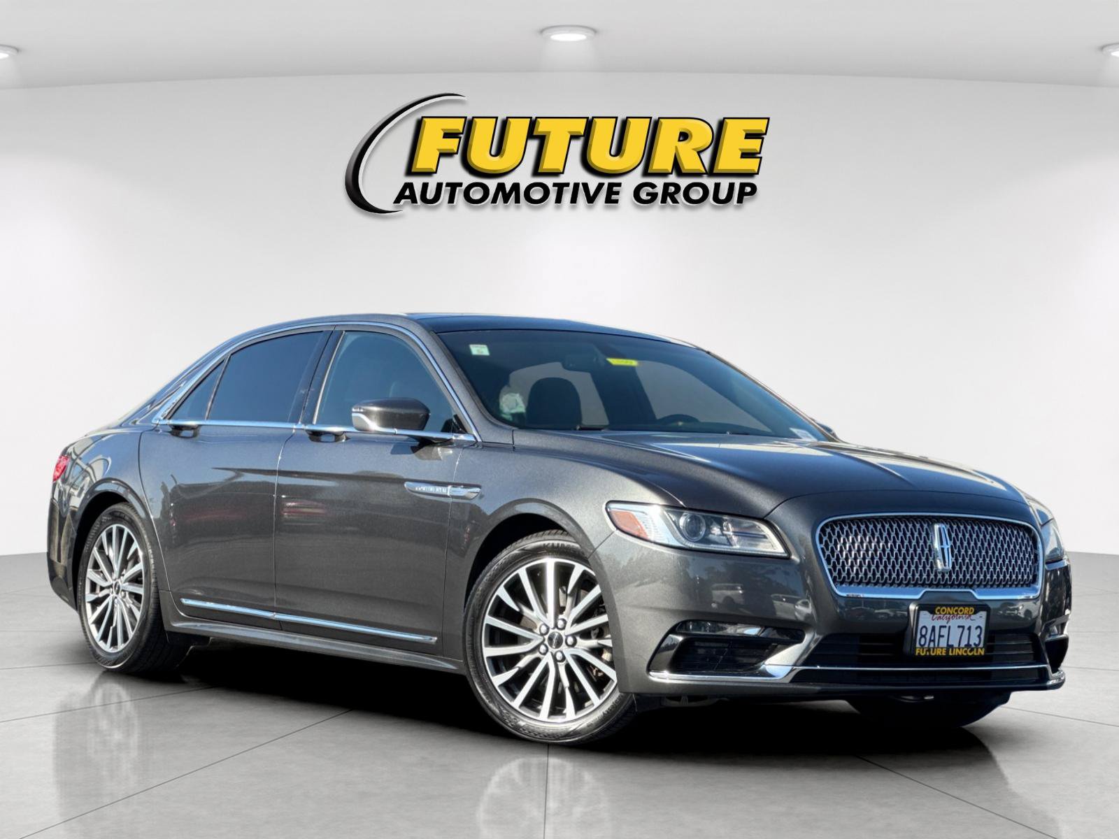 2017 Lincoln Continental Select