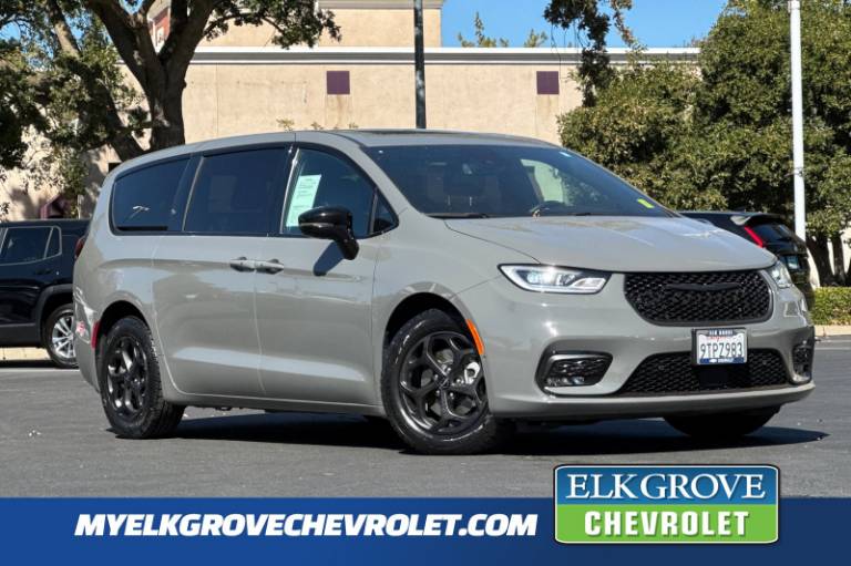 2023 Chrysler Pacifica Hybrid Limited