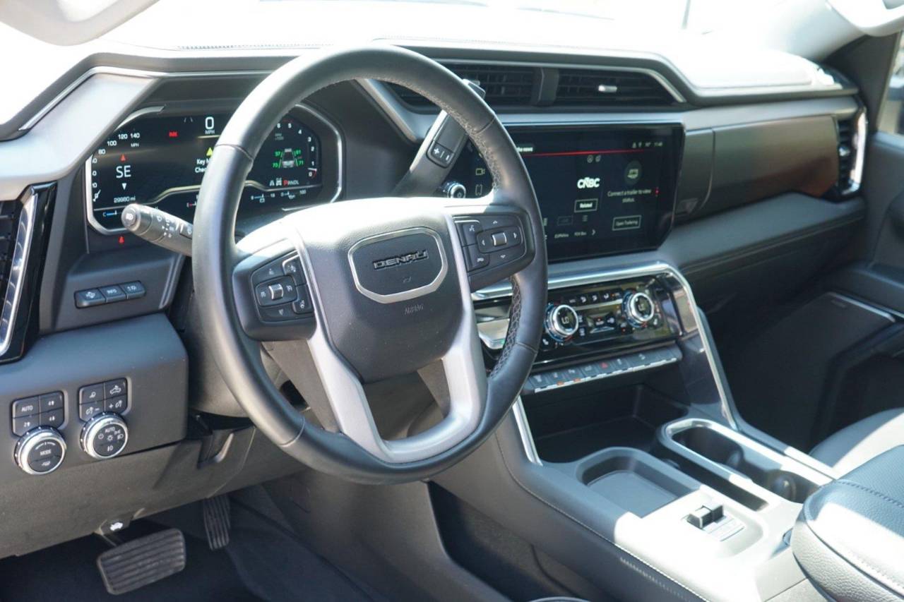 Used 2024 GMC Sierra 2500HD Denali, photo 8