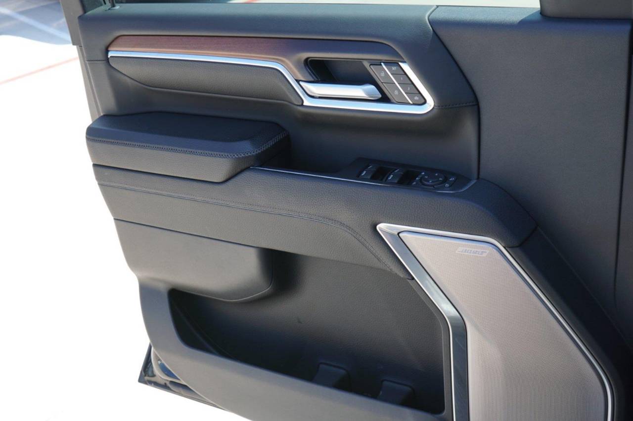 Used 2024 GMC Sierra 2500HD Denali, photo 17