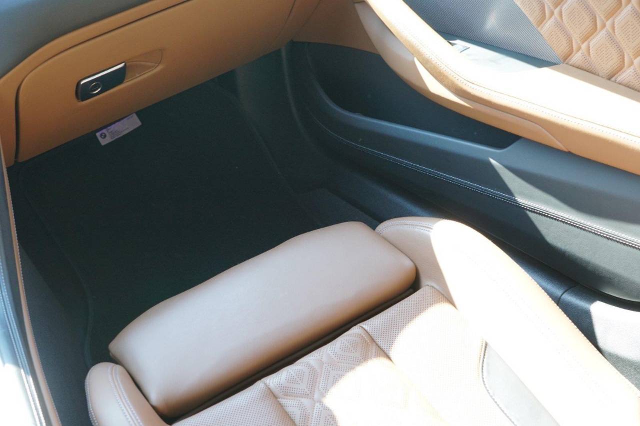 Used 2022 BMW M8 Competition, photo 28