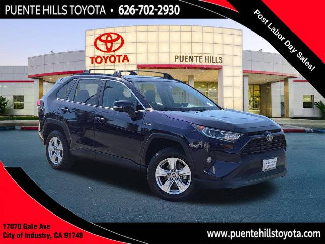 2020 Toyota RAV4 Hybrid XLE