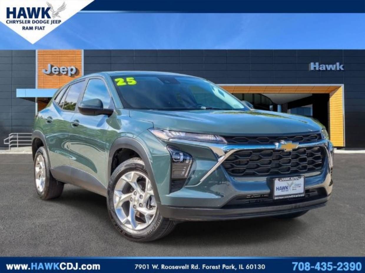 2025 Chevrolet Trax LS