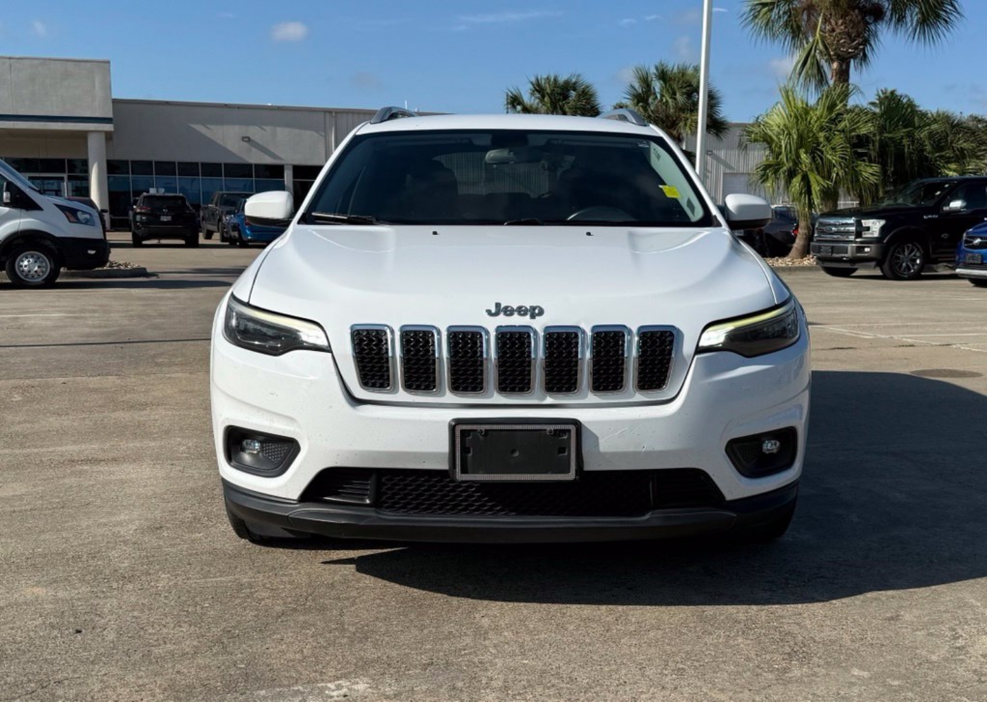 Used 2019 Jeep Cherokee Latitude Plus with VIN 1C4PJLLB4KD232770 for sale in Kingsville, TX