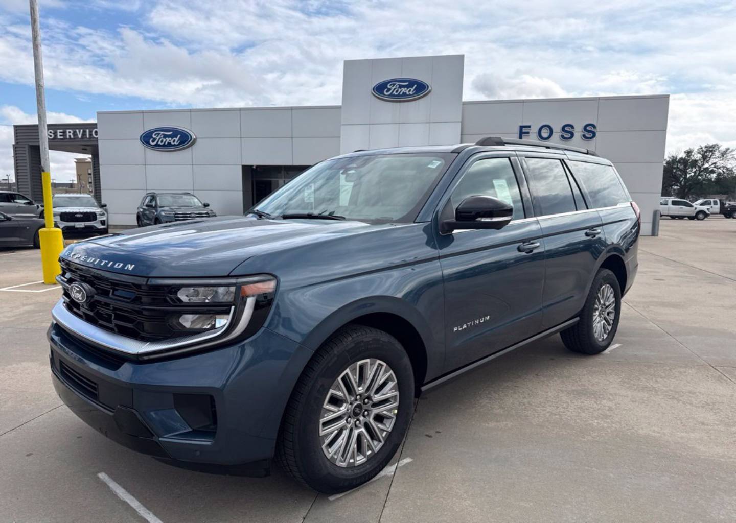 2027 Ford Expedition Platinum