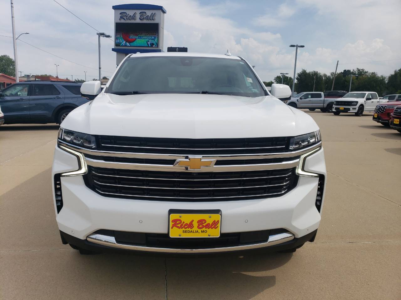 Certified 2022 Chevrolet Tahoe LT with VIN 1GNSKNKD9NR126156 for sale in Kansas City