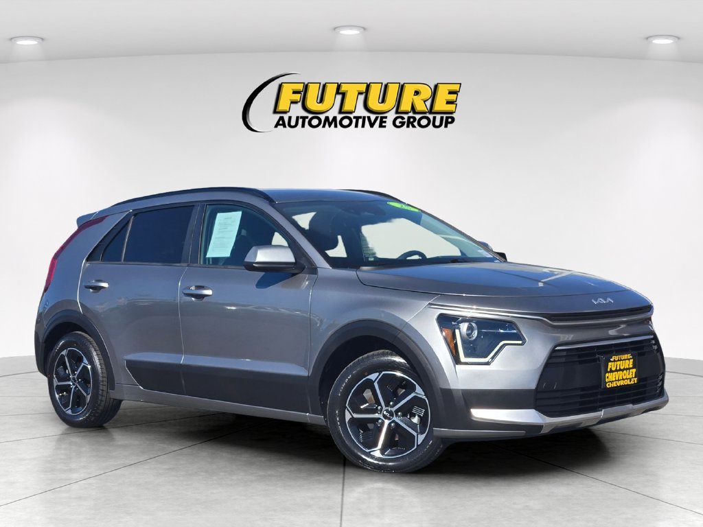 2025 Kia Niro LX