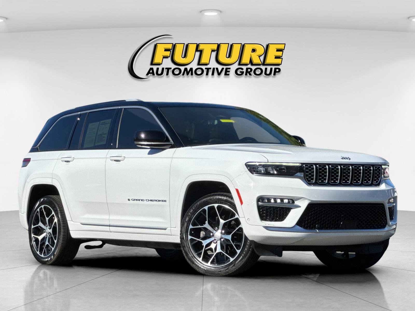 2023 Jeep Grand Cherokee Summit Reserve 4XE