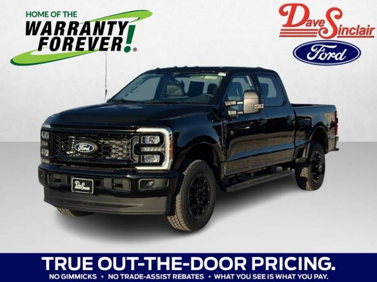 2027 Ford Super Duty F-250 SRW XLT 4WD Crew Cab 6.75' Box