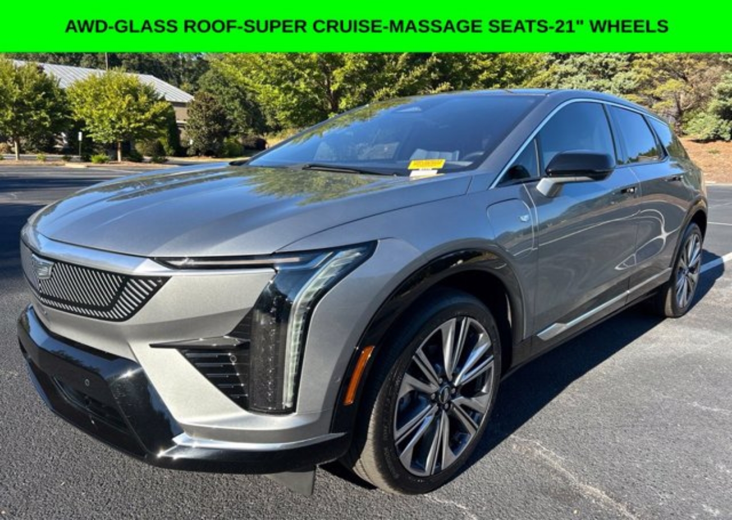 2025 Cadillac OPTIQ Luxury 2