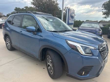 2022 Subaru Forester Premium