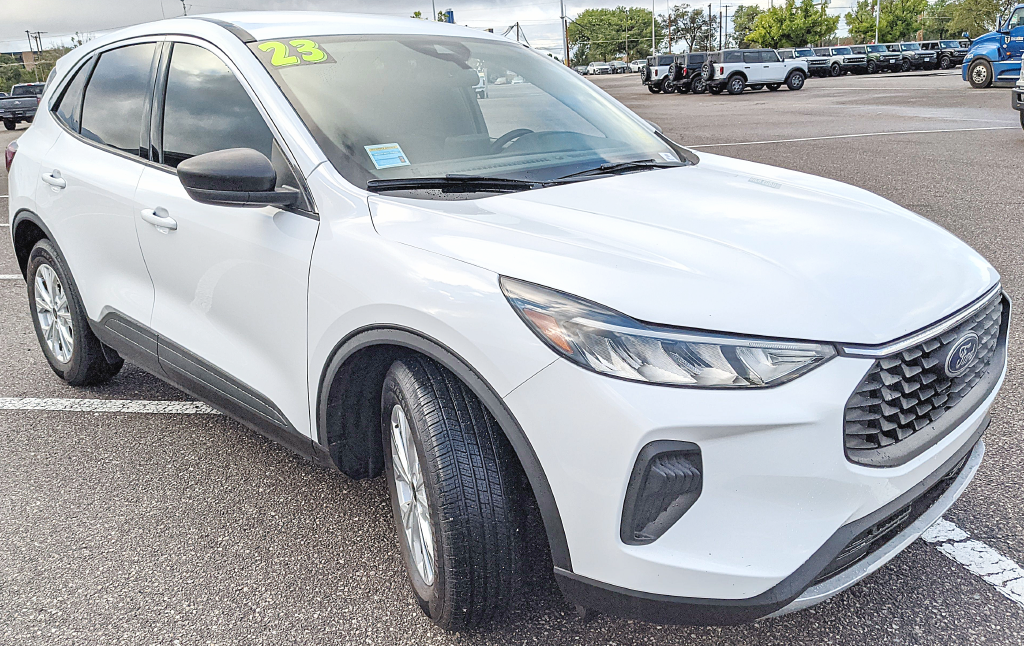 2023 Ford Escape