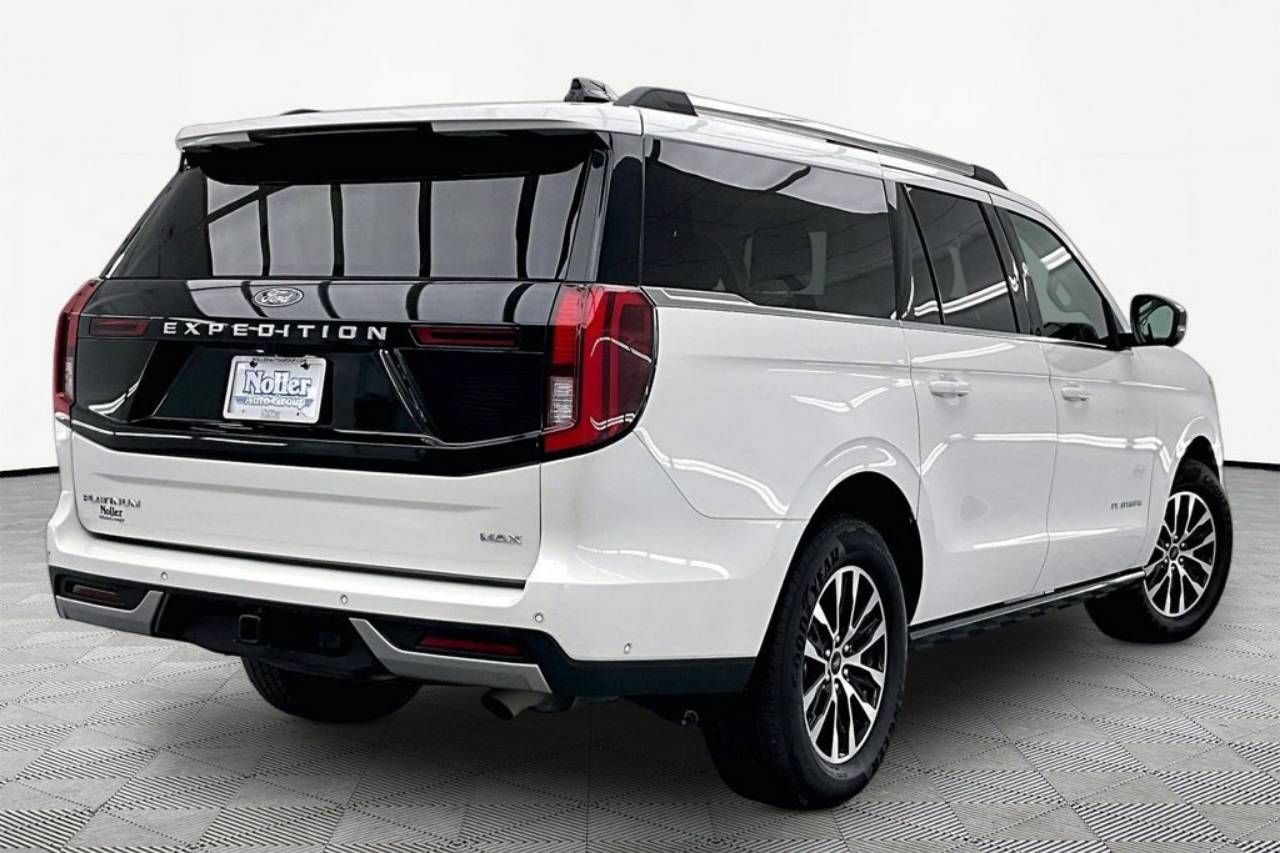 Certified 2025 Ford Expedition Platinum with VIN 1FMJK1M82SEA35208 for sale in Kansas City