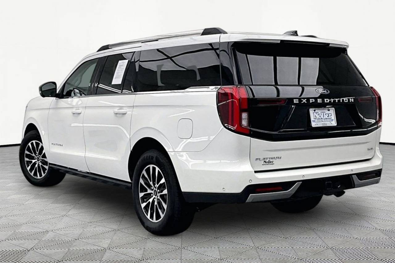 2025 Ford Expedition Platinum - Photo 13