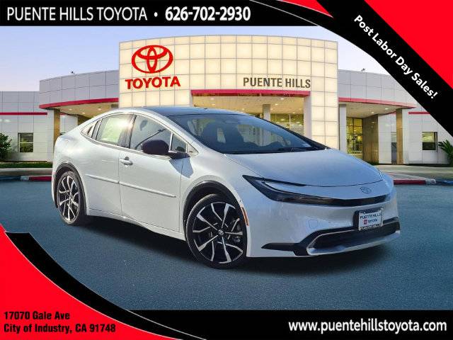 2027 Toyota Prius Plug-In Hybrid XSE Premium
