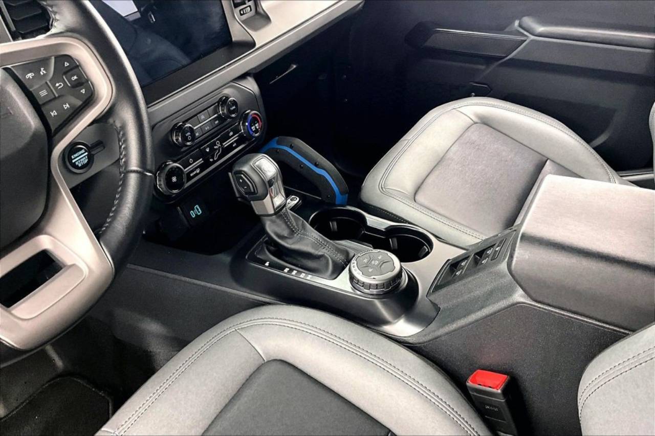 2024 Ford Bronco 4-Door Black Diamond - Photo 15