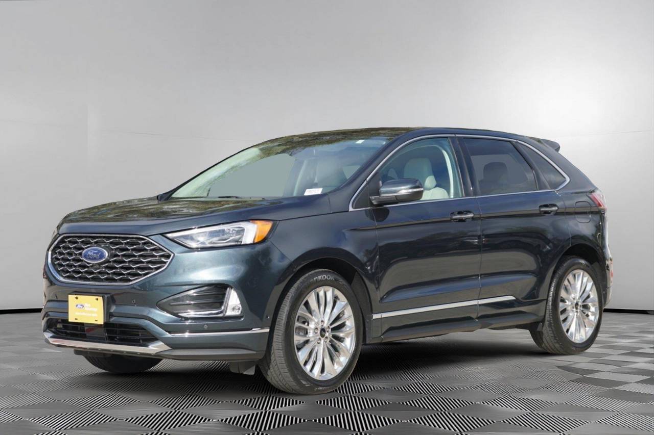 Certified Used 2024 Ford Edge Titanium, photo 8