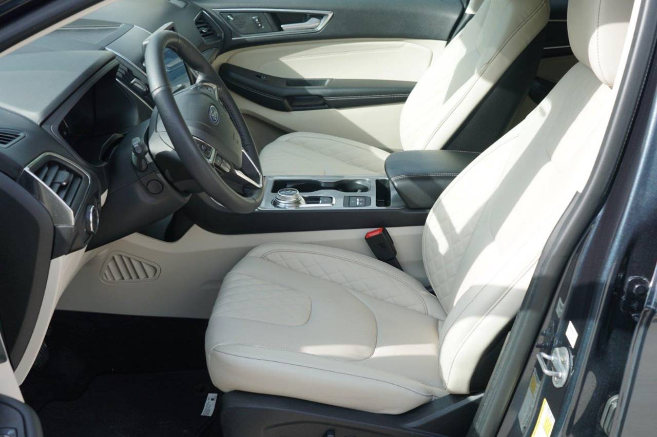 Certified Used 2024 Ford Edge Titanium, photo 10
