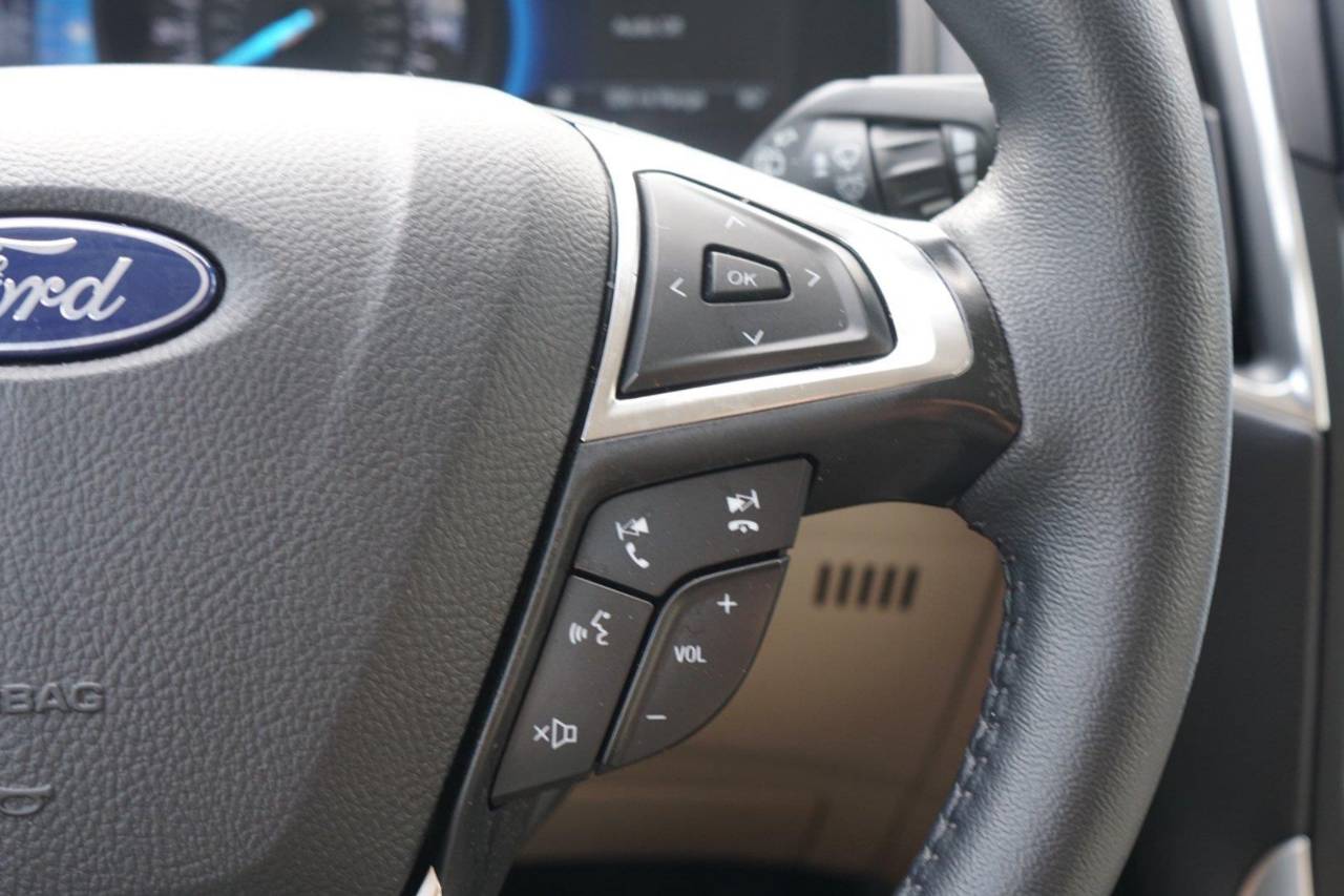 Certified Used 2024 Ford Edge Titanium, photo 16