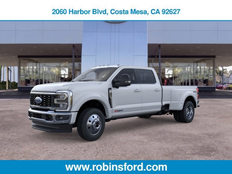 2026 Ford F-450SD LARIAT