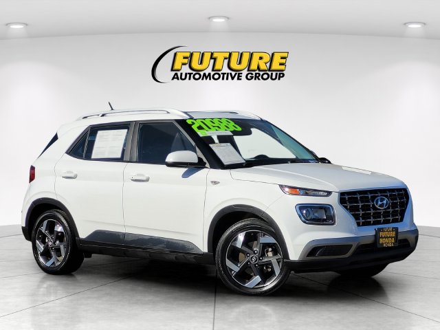 2025 Hyundai Venue SEL