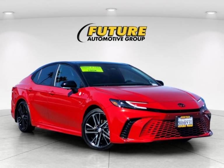 2025 Toyota Camry XSE