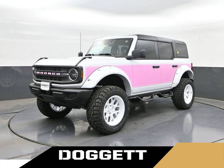 2026 Ford Bronco Base