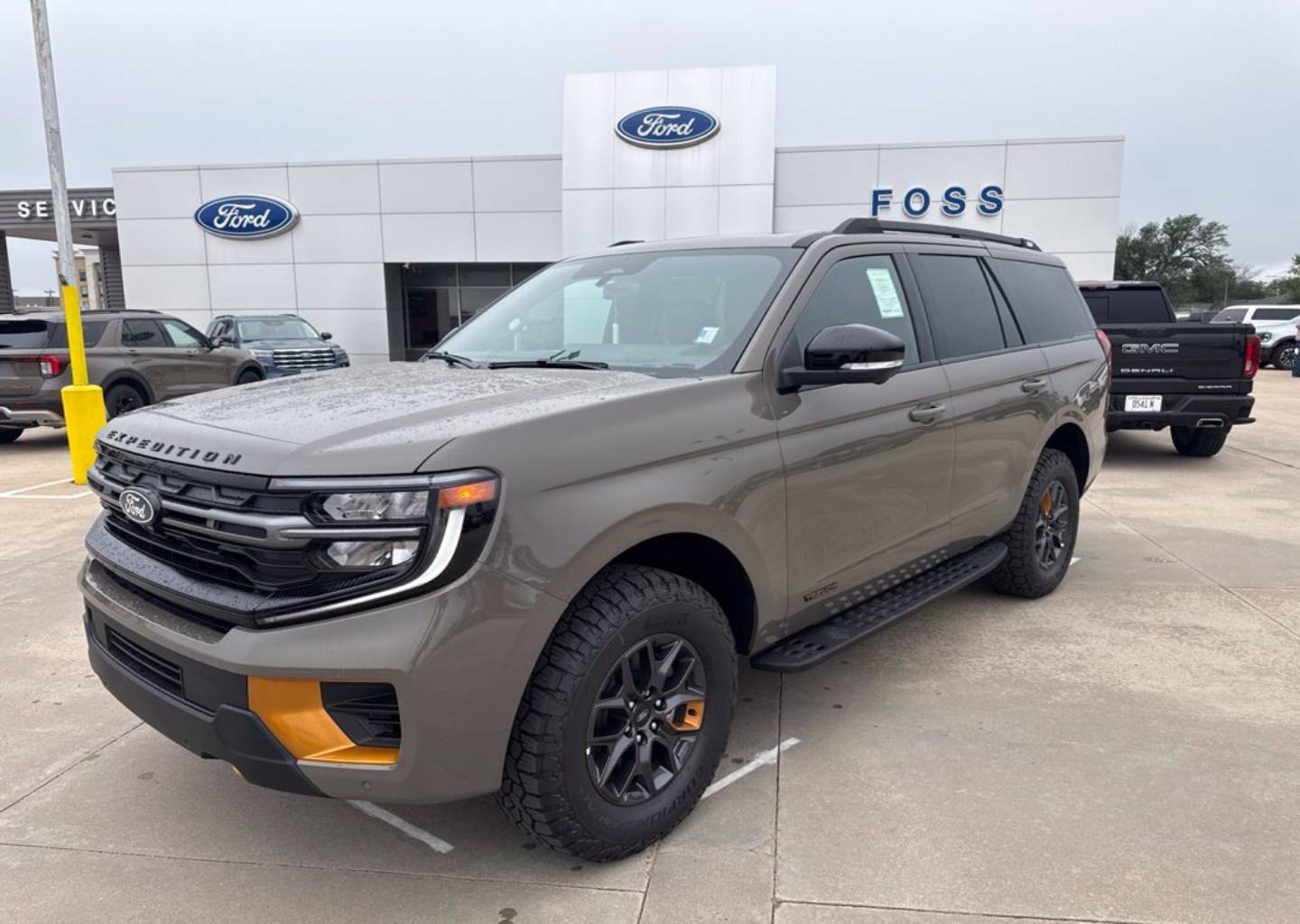 2027 Ford Expedition Tremor