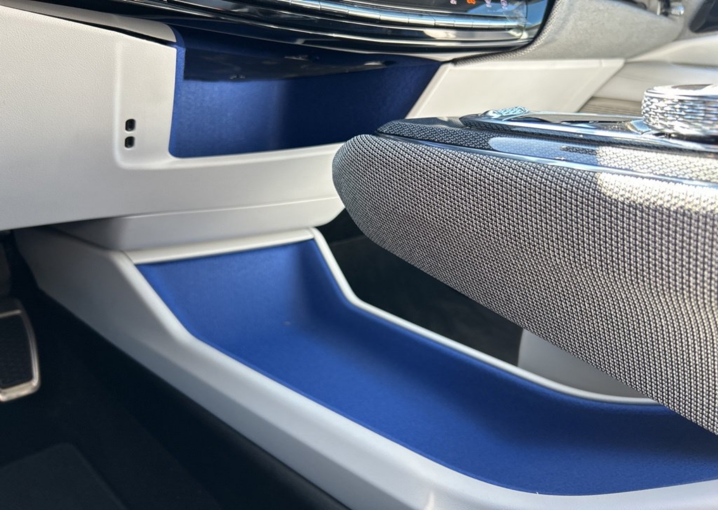 2025 Cadillac OPTIQ Luxury 1 - Photo 110