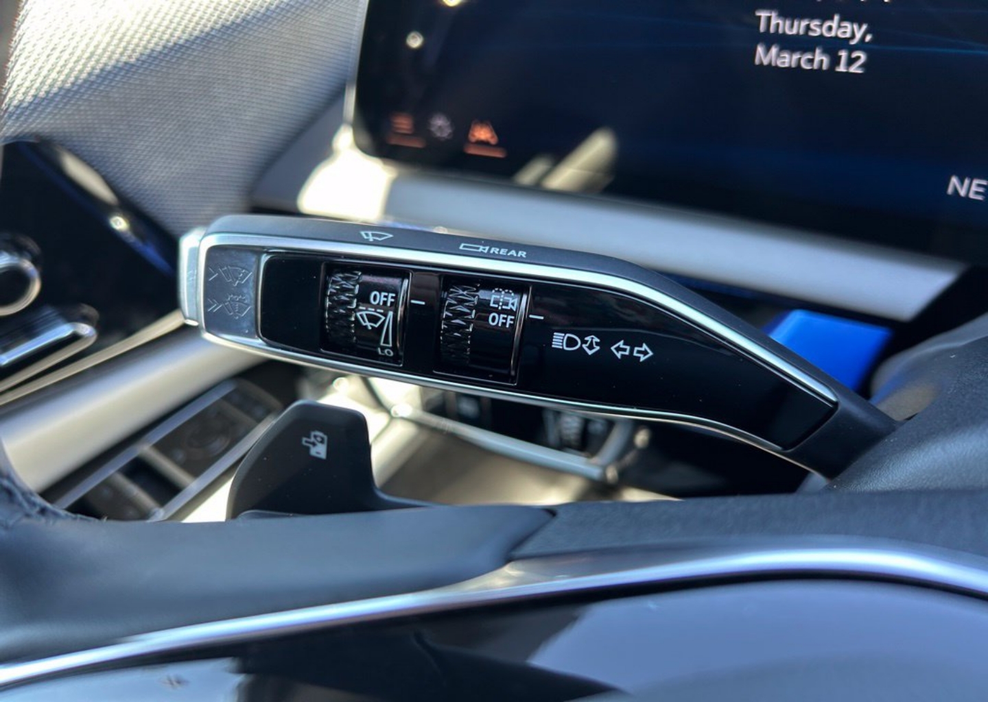 2025 Cadillac OPTIQ Luxury 1 - Photo 133