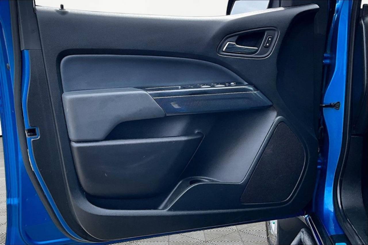 2022 Chevrolet Colorado Z71 - Photo 24