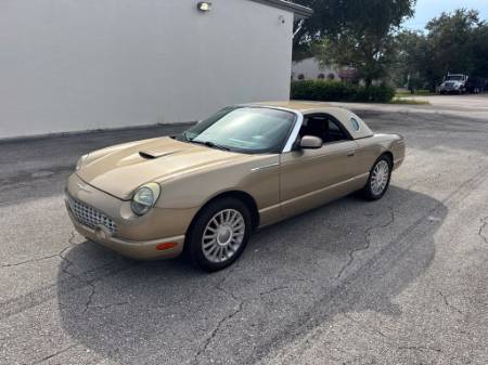 2005 Ford Thunderbird Base