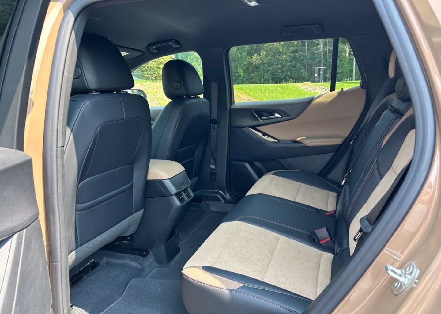 2027 Chevrolet Equinox ACTIV - Photo 96