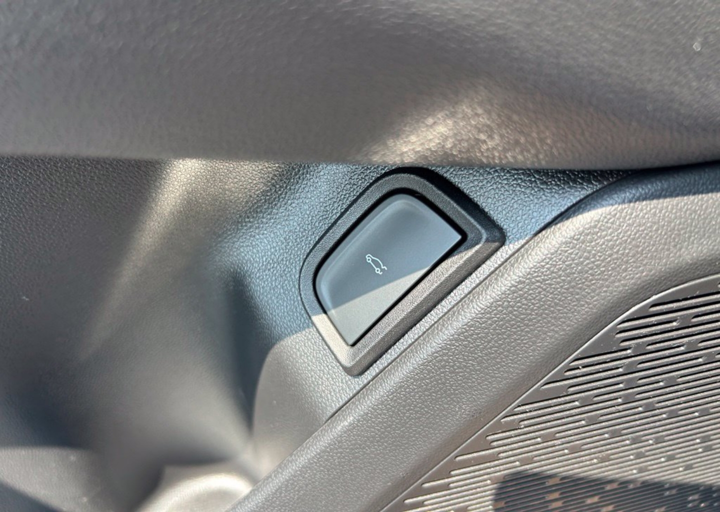 2027 Chevrolet Equinox ACTIV - Photo 100