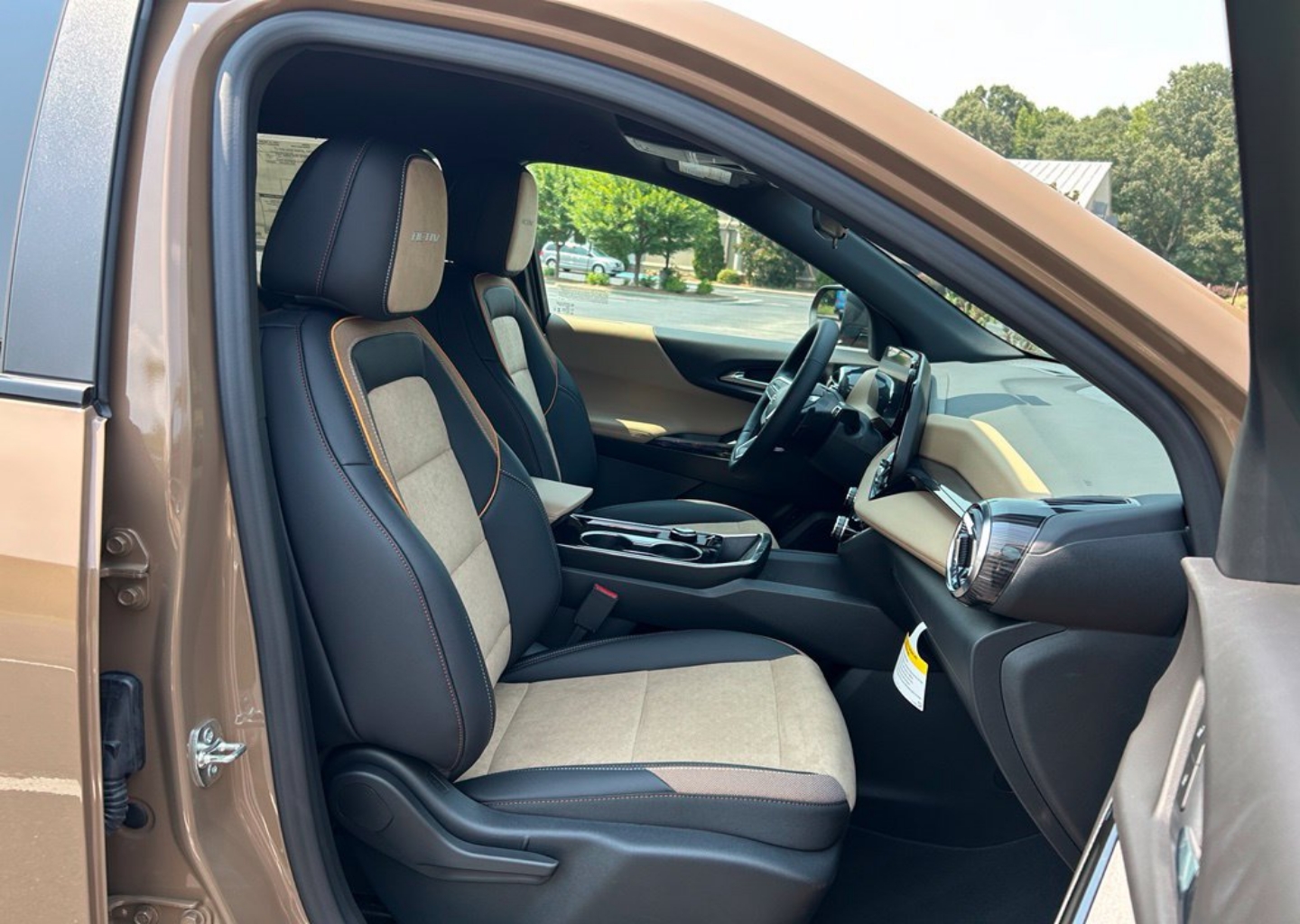 2027 Chevrolet Equinox ACTIV - Photo 105