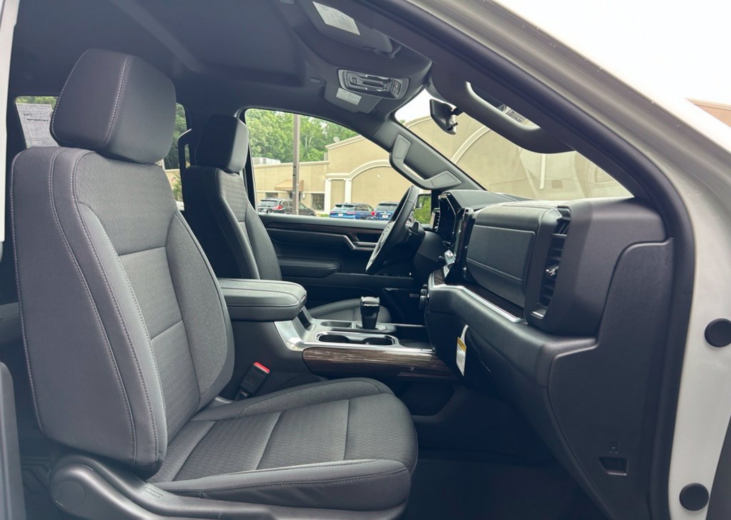 2026 Chevrolet Silverado 1500 LT Trail Boss - Photo 131