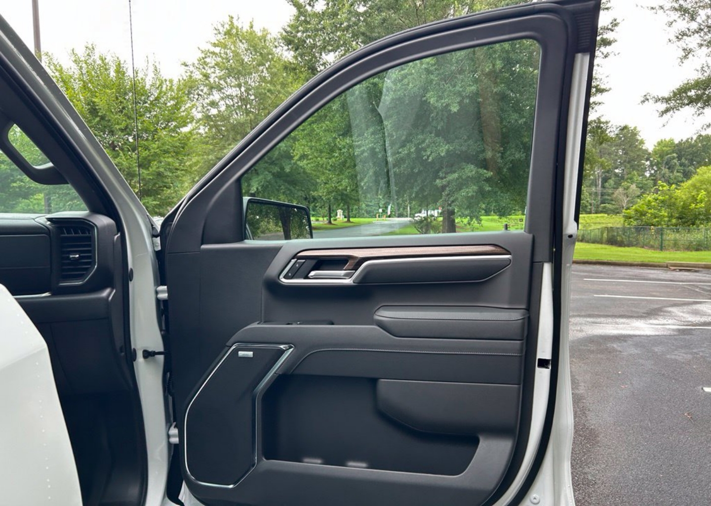 2026 Chevrolet Silverado 1500 LT Trail Boss - Photo 139